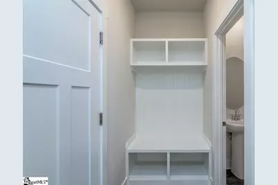 325 Roderick Lane, Greenville, SC 29605 - Photo 13