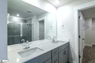 325 Roderick Ln, Greenville, SC 29605 - Photo 21