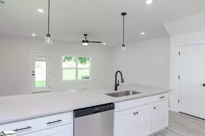 626 Farcroft Trail #Lot 127, Roebuck, SC 29376 - Photo 5