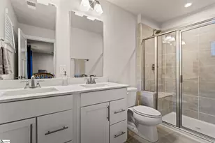 356 Hollythorpe Ln, Fountain Inn, SC 29644 - Photo 25