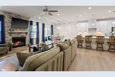 356 Hollythorpe Lane, Fountain Inn, SC 29644 - Photo 15