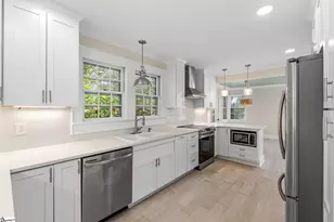 201 Augusta St, Easley, SC 29640 - Photo 5