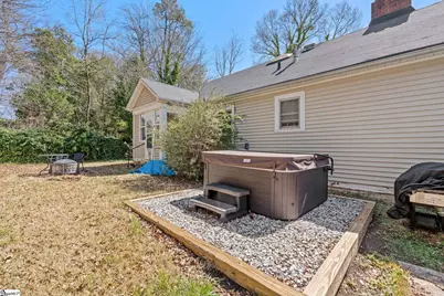 201 Augusta Street, Easley, SC 29640 - Photo 23