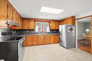 11 Bainbridge Dr, Greenville, SC 29611 - Photo 19