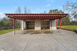11 Bainbridge Dr, Greenville, SC 29611 - Photo 3