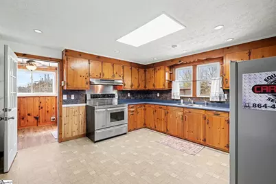 11 Bainbridge Drive, Greenville, SC 29611 - Photo 17