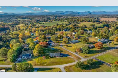 401 S Glassy Mountain Road, Pickens, SC 29671 - Photo 39