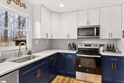 130 Dogwood Terrace, Marietta, SC 29661 - Photo 9