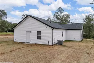 174 Blackman Cir, Cowpens, SC 29330 - Photo 37