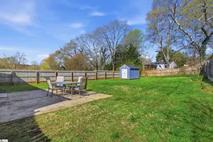 110 E Decatur St, Greenville, SC 29617 - Photo 25