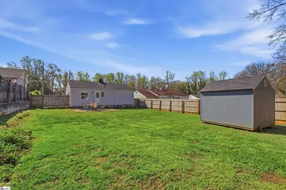 110 E Decatur Street, Greenville, SC 29617 - Photo 23