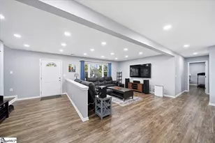 110 Axel Dr, Fountain Inn, SC 29644 - Photo 9