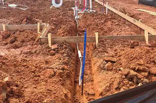 106 Heatherwood Dr, Gray Court, SC 29645 - Photo 3