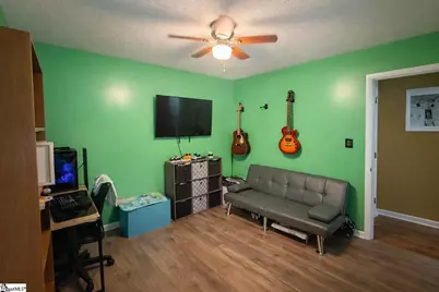 209 Deer Run Court, Spartanburg, SC 29303 - Photo 17