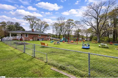 615 Fairview Street, Fountain Inn, SC 29644 - Photo 7