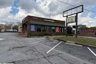 2813 Wade Hampton Blvd, Taylors, SC 29687 - Photo 3