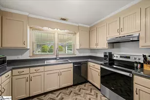 569 Edens Rd, Pickens, SC 29671 - Photo 9