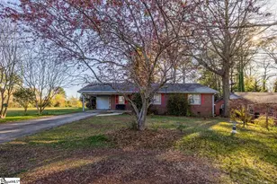 101 Beth Ct, Spartanburg, SC 29302 - Photo 5