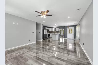 524 Caulder Avenue, Spartanburg, SC 29306 - Photo 9