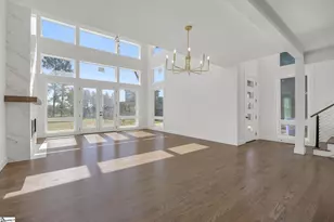 8 Village Crest Dr, Greenville, SC 29607 - Photo 15