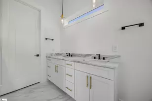 8 Village Crest Dr, Greenville, SC 29607 - Photo 25