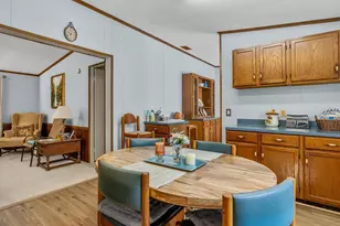 360 Geddis Rd, Inman, SC 29349 - Photo 9