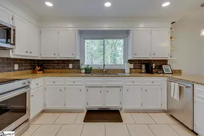 105 Berrywood Court, Greer, SC 29650 - Photo 5