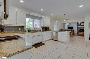 105 Berrywood Ct, Greer, SC 29650 - Photo 3