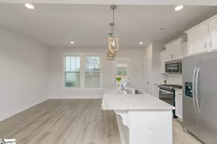 205 Shallons Dr, Greenville, SC 29609 - Photo 31