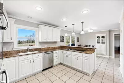 814 Jenkins Bridge Road, Simpsonville, SC 29680 - Photo 11