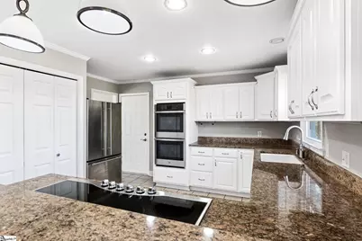 814 Jenkins Bridge Road, Simpsonville, SC 29680 - Photo 13