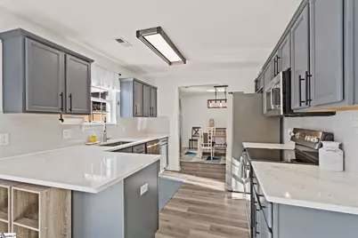 803 Barn Swallow Drive, Simpsonville, SC 29680 - Photo 5