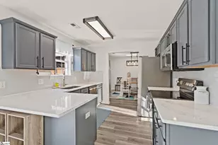 803 Barn Swallow Dr, Simpsonville, SC 29680 - Photo 5