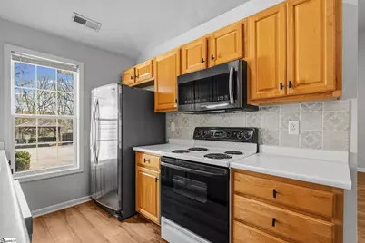 71 Huntress Drive, Greer, SC 29651 - Photo 11