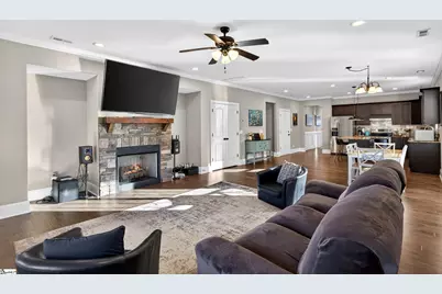 117 Percy Avenue, Greenville, SC 29609 - Photo 5