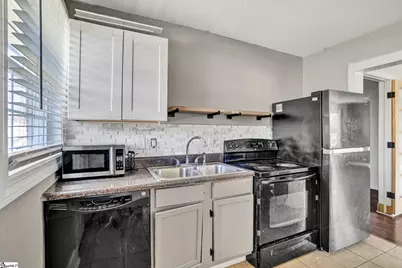 712 S Florida Avenue, Greenville, SC 29611 - Photo 13