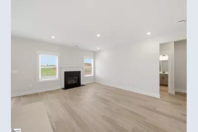 215 Abraham Way, Boiling Springs, SC 29316 - Photo 5