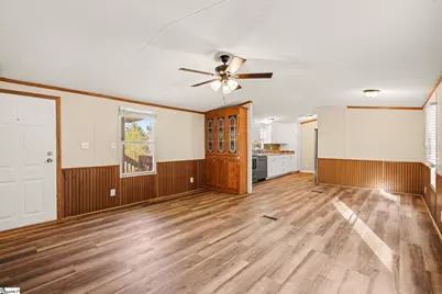 309 Scarlett Court, Laurens, SC 29360 - Photo 5