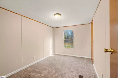 309 Scarlett Court, Laurens, SC 29360 - Photo 9