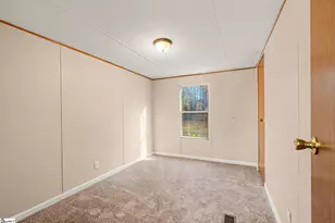 309 Scarlett Ct, Laurens, SC 29360 - Photo 9