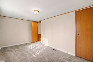 309 Scarlett Ct, Laurens, SC 29360 - Photo 11