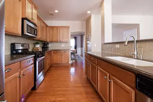 1008 Kangley Dr, Simpsonville, SC 29681 - Photo 5