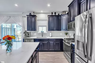 212 Clearwood Drive, Simpsonville, SC 29681 - Photo 9