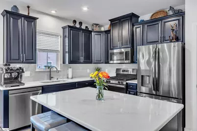 212 Clearwood Drive, Simpsonville, SC 29681 - Photo 3