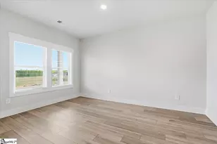 219 Abraham Wy, Boiling Springs, SC 29316 - Photo 5