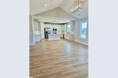 514 Hillview Knoll Lane, Greer, SC 29651 - Photo 3