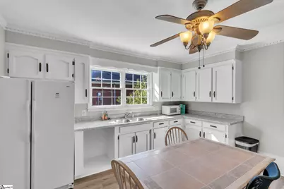 408 N Main Street, Greer, SC 29651 - Photo 11