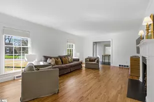 6 Broadmoor Dr, Greenville, SC 29615 - Photo 17