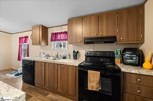 114 Raven Woods Ln, Pickens, SC 29671 - Photo 5