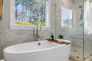 613 Aqua Vw Dr, Seneca, SC 29672 - Photo 15